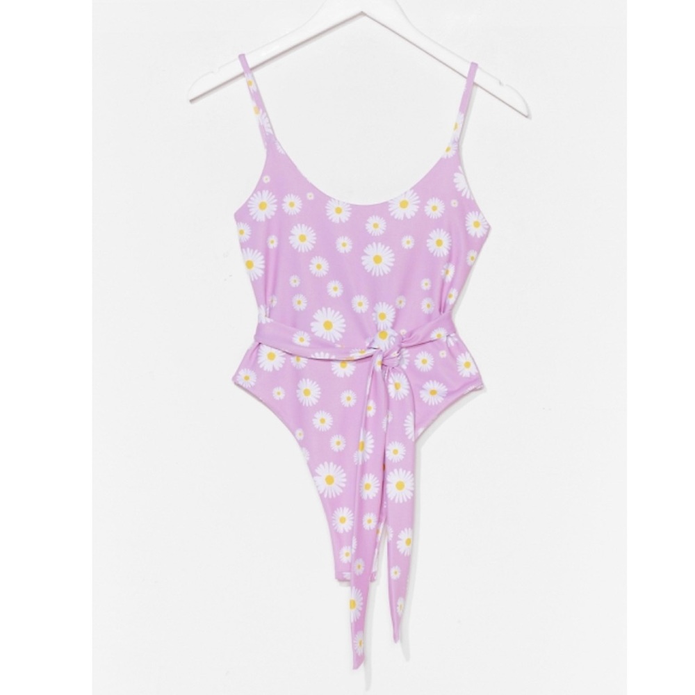 NWOT Nasty Gal Daisy High Leg Tie One Piece Swim